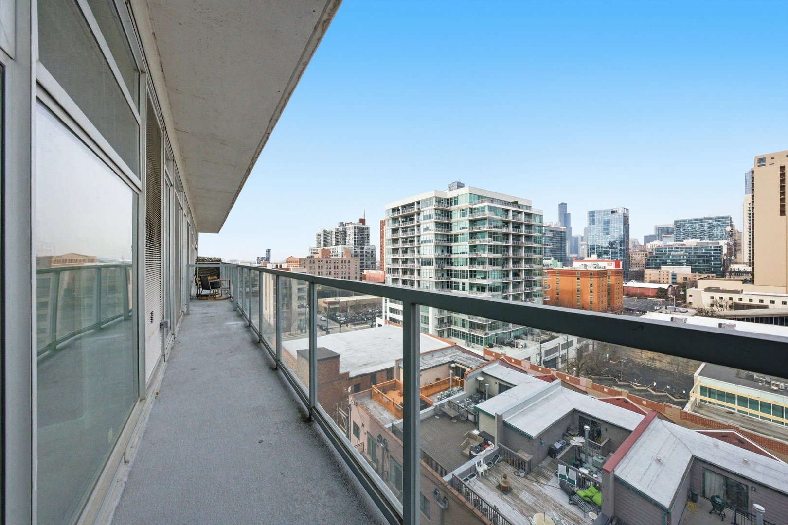 Building Photo - 1620 S Michigan Ave