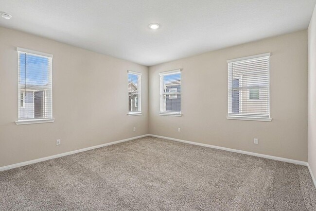 Building Photo - 9808 Falling Fern Ln