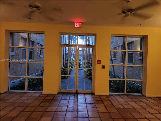 Building Photo - 1255 Pennsylvania Ave