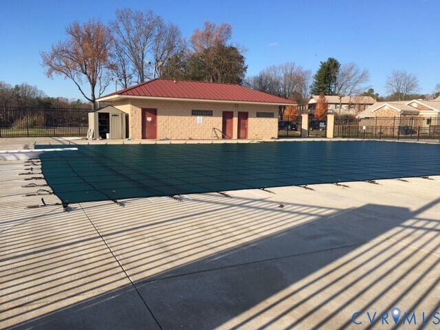 Building Photo - 100 Hessian Dr