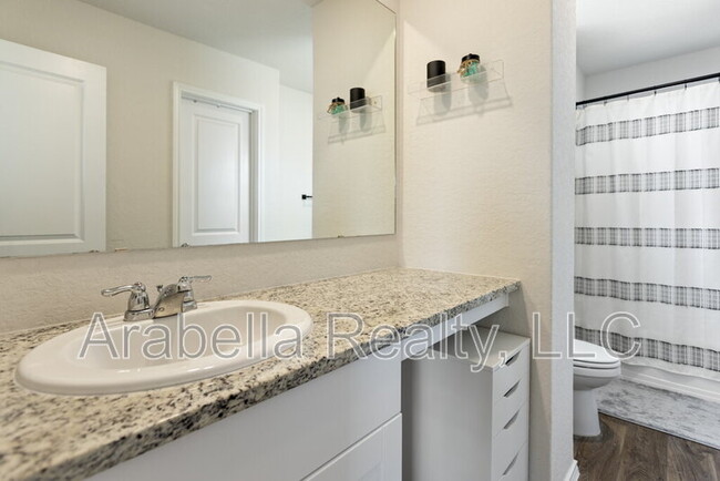 Building Photo - 15322 Shortwing
