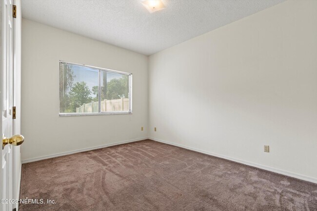 Building Photo - 10538 Broomsedge Ct