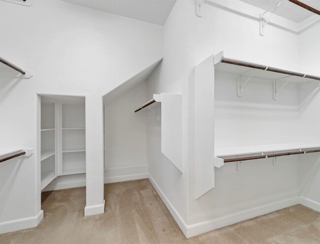 Building Photo - 9915 Rochs Hill Ct