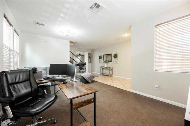 Building Photo - 6720 Song Sparrow Ct