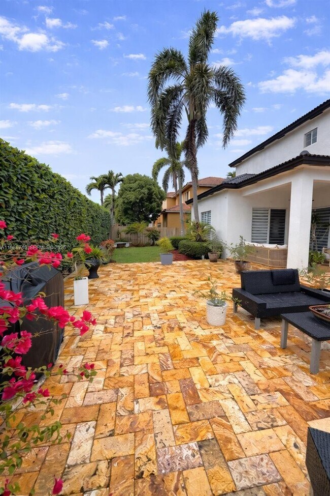 Building Photo - 7770 NW 161st Terrace