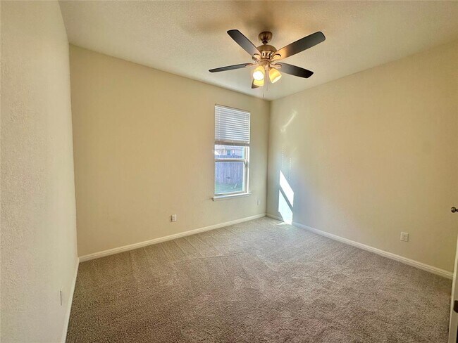 Building Photo - 7211 Loggia Pl