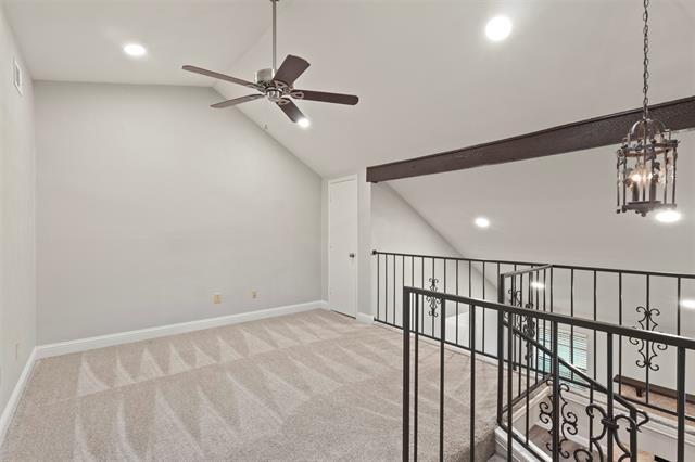 Building Photo - 2026 Towngate Dr