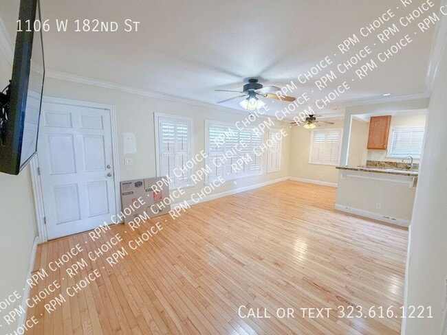 Building Photo - 1106 W 182nd St
