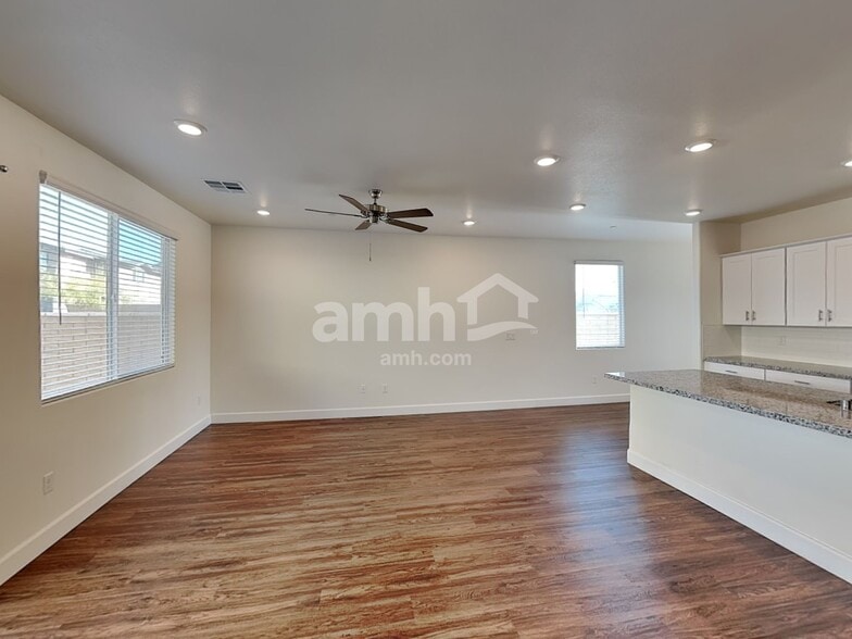 Building Photo - 322 Palazza Reserve Pl