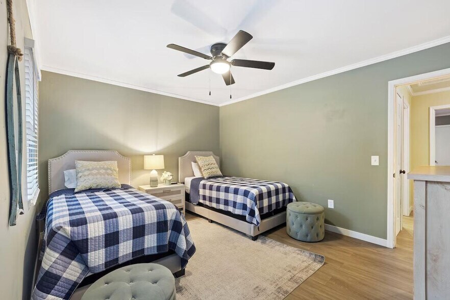 Building Photo - 400 William Hilton Pkwy