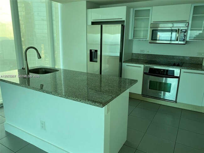 Building Photo - 888 Biscayne Blvd