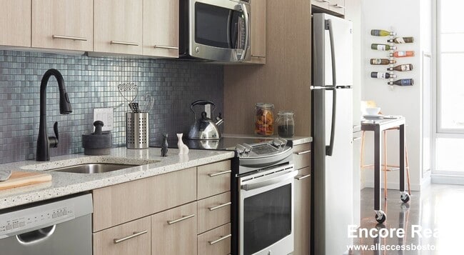 Building Photo - 85 Seaport Blvd