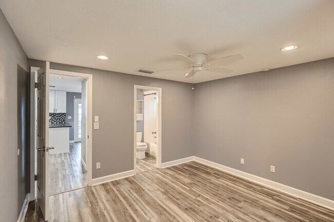 Building Photo - 7010 Cobblewood Court, Tampa, FL, 33615