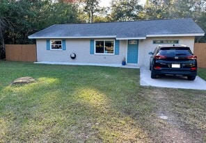 Building Photo - 7327 Oakado St