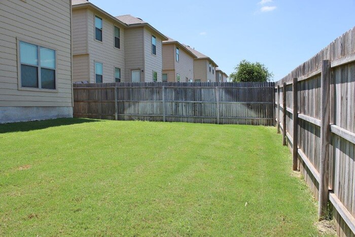 Building Photo - 1410 Durango Run