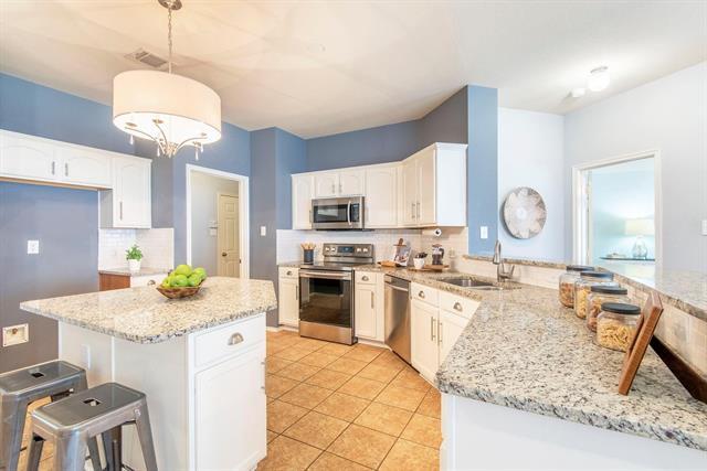 Building Photo - 9728 Hedge Bell Dr