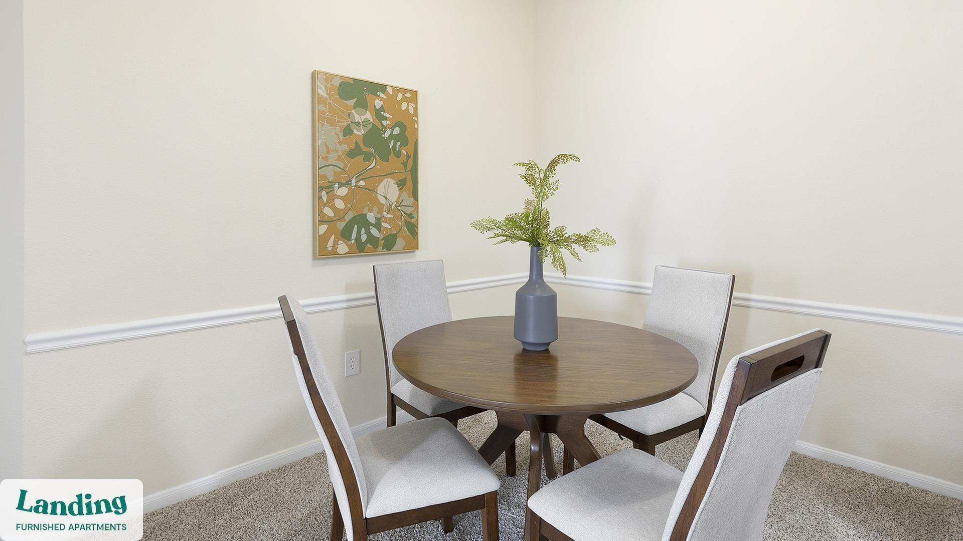 Building Photo - 901 Lakeside Cir