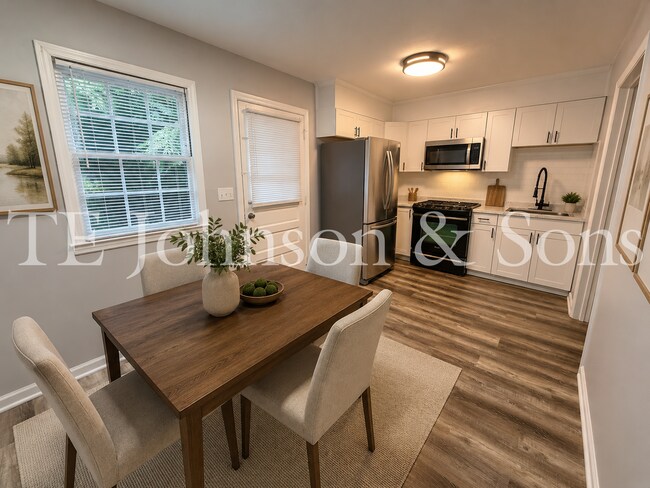 Building Photo - 317 Vineyard Park Ct
