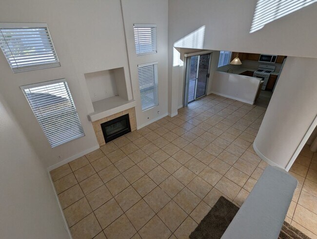 Building Photo - 7233 Pinon Crest Ct