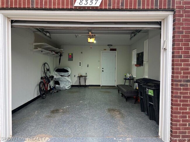 Building Photo - 8357 Williamstown Dr