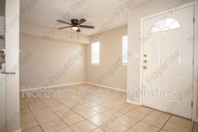 Building Photo - 11026 Splendor Ct