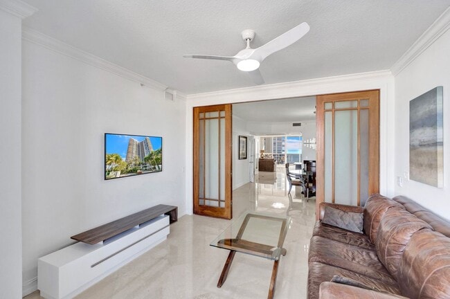 Building Photo - 3100 N Ocean Blvd