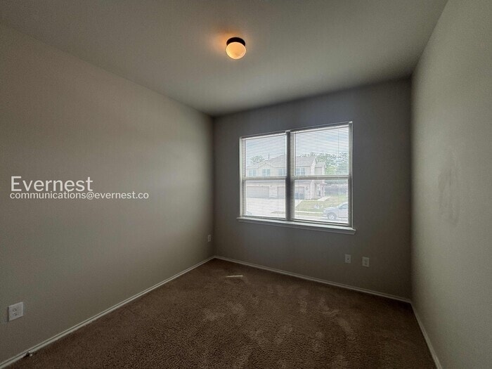 Building Photo - 1722 Davidson Rnch Dr