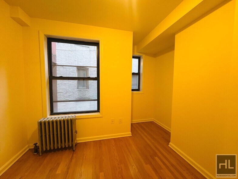 Building Photo - AMSTERDAM AVENUE