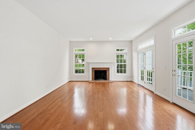 Building Photo - 1414 Hague Dr SW