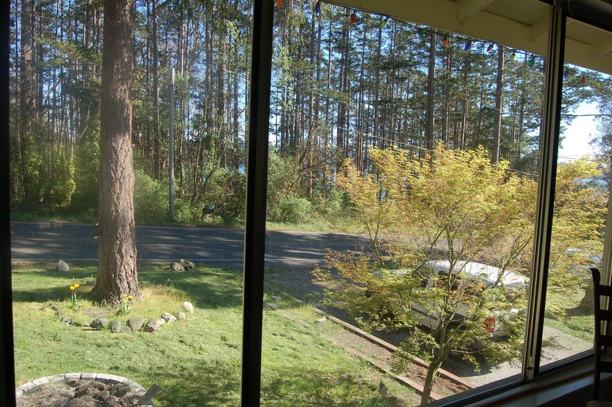 Building Photo - 721 Scenic Heights Rd