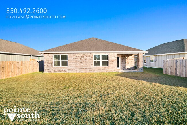 Building Photo - 32038 Lyon Rd