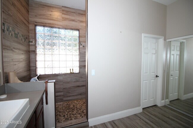Building Photo - 3118 E Virgo Pl