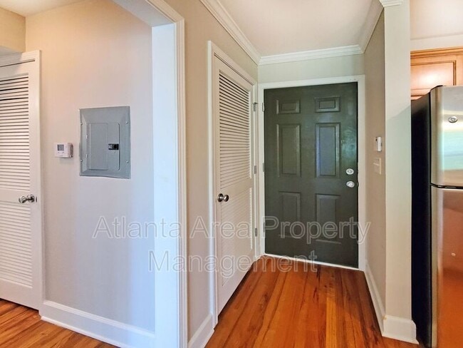 Building Photo - 48 Peachtree Ave NE