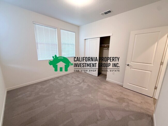 Building Photo - 254 Cask Dr