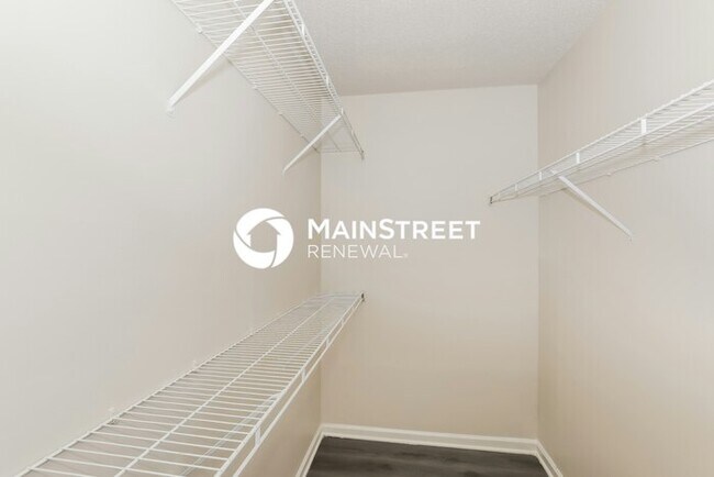 Building Photo - 3 Bedroom Pet-Friendly Home in JONESBORO, GA with Main Street Renewal