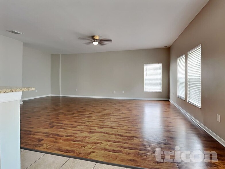 Building Photo - 10327 Celtic Ash Dr