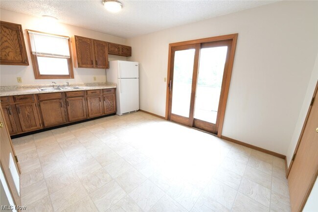 Building Photo - 1328 Richey Rd