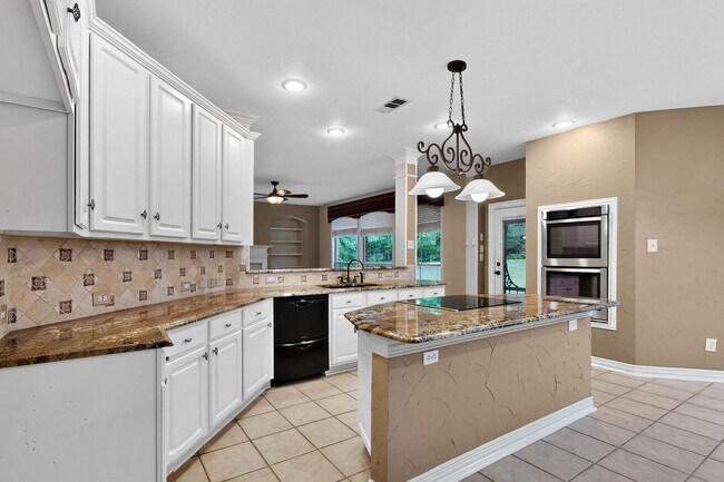 Building Photo - Chandlers Landing 4-Bedroom Home with Office