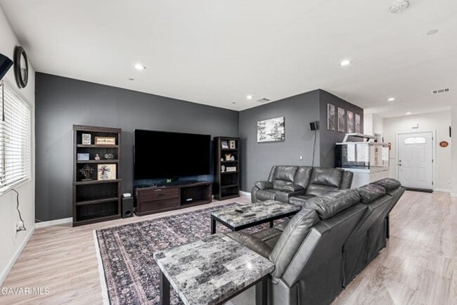 Building Photo - 4Bdrm+Bonus Can Be a 5th Bdrm, 2.5 Bath Home Available Now...$2500 Monthly Rent