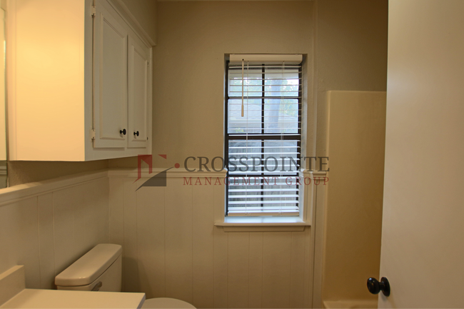 Building Photo - Aberdeen Duplex - 4309/4313 SERIES 308