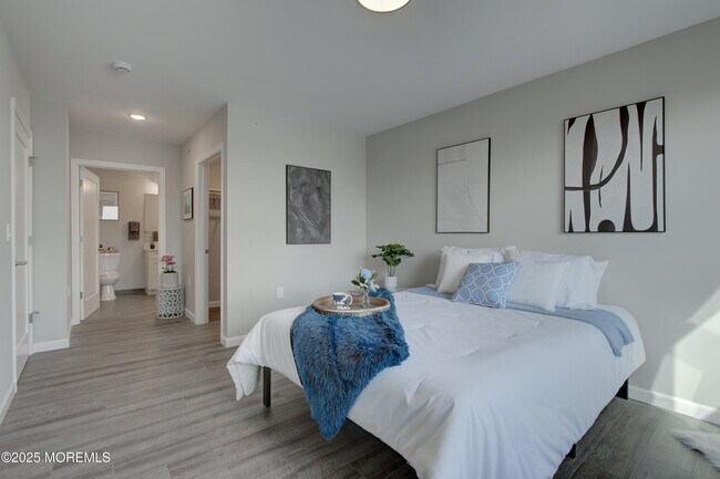 Building Photo - 258 Morris Ave