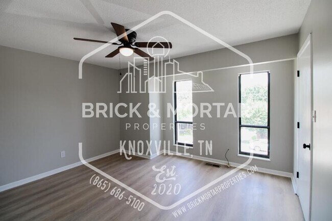 Building Photo - 2105 Belle Terra Rd