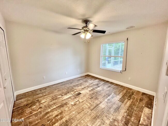 Building Photo - 75 Creek Bluff Way