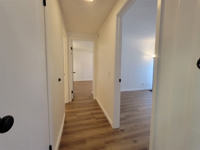 Building Photo - Oxnard Condo