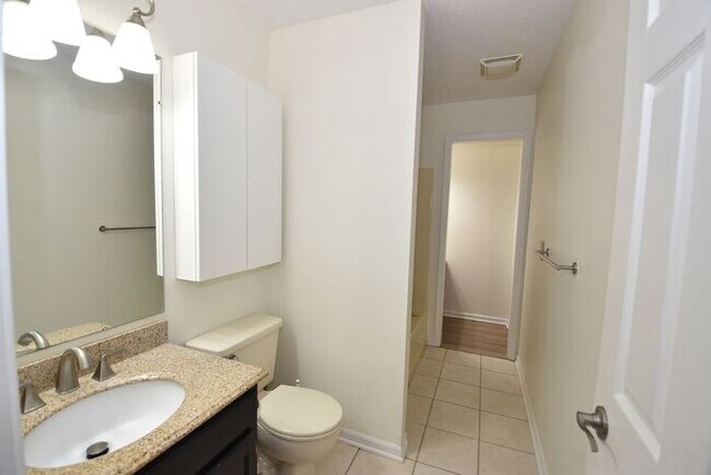 Building Photo - Cross Creek 4 bedroom home