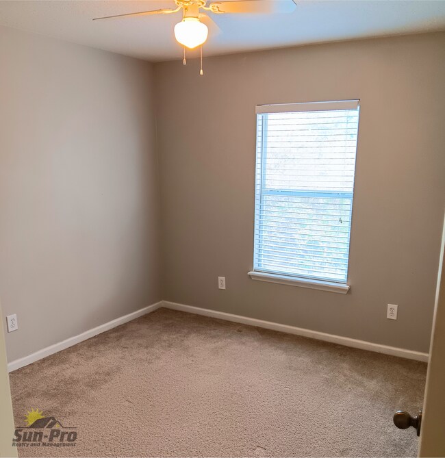 Building Photo - 601 Mount Olympus Blvd