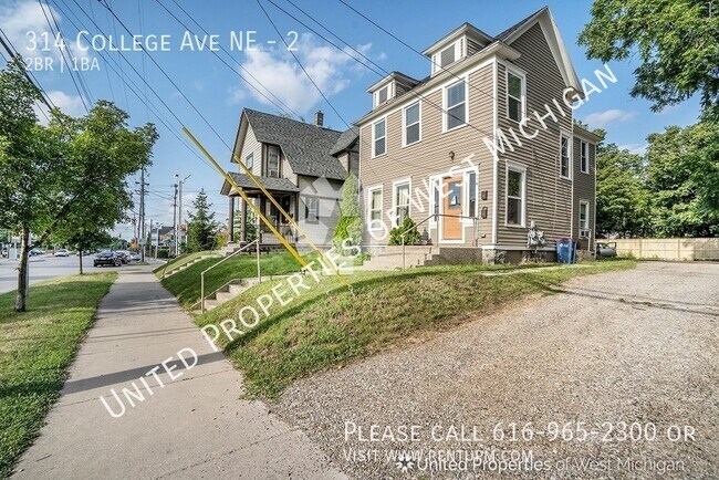 Building Photo - 314 College Ave NE