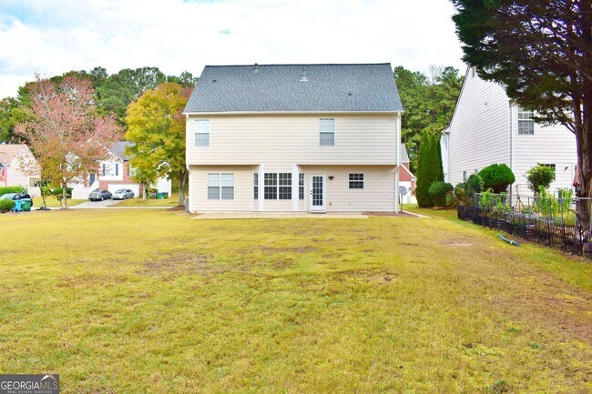 Building Photo - 2015 Lisa Springs Dr SW