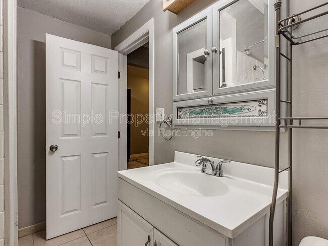 Building Photo - 201 NW 17th St