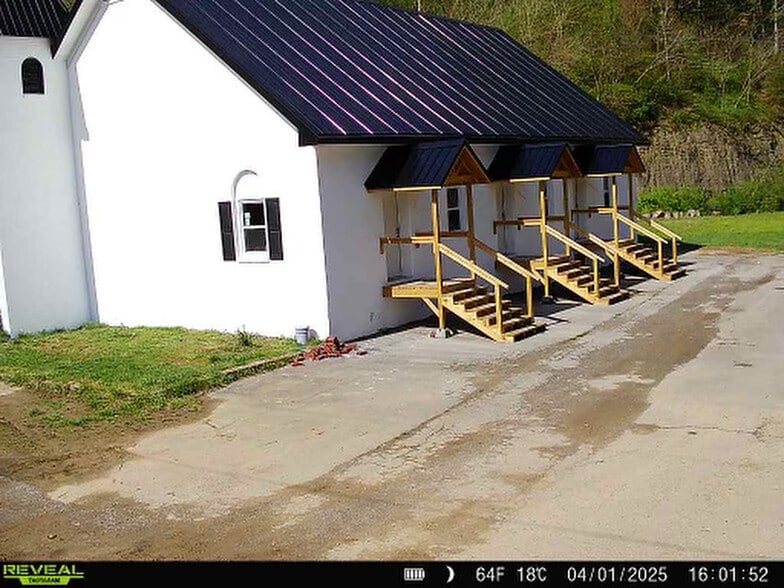 Building Photo - 143 Ferguson Ln